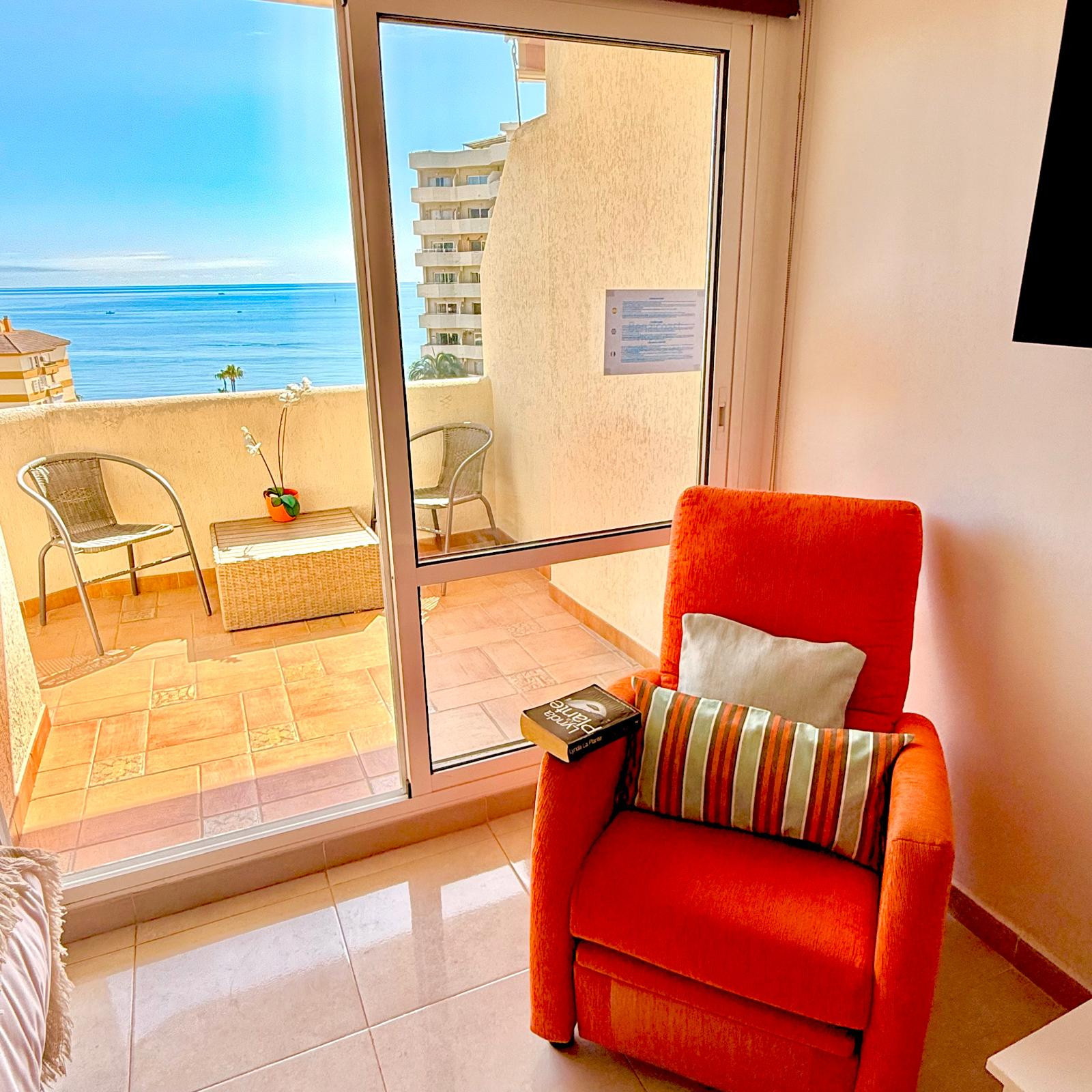  in Benalmádena - Spacious Studio in Benalbeach with sea views