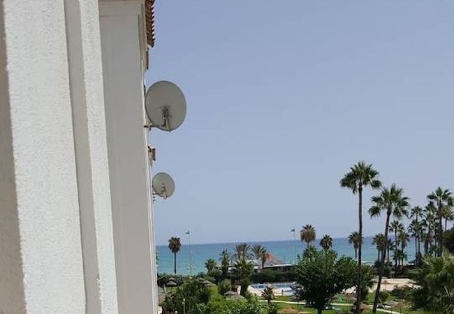 Apartment in Benalmádena - Family Apartment with 2 bedrooms