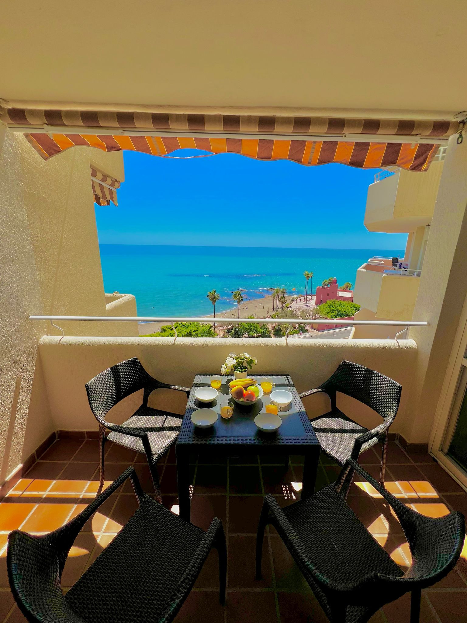  in Benalmádena - Frontal Sea View Apartment Benalbeach