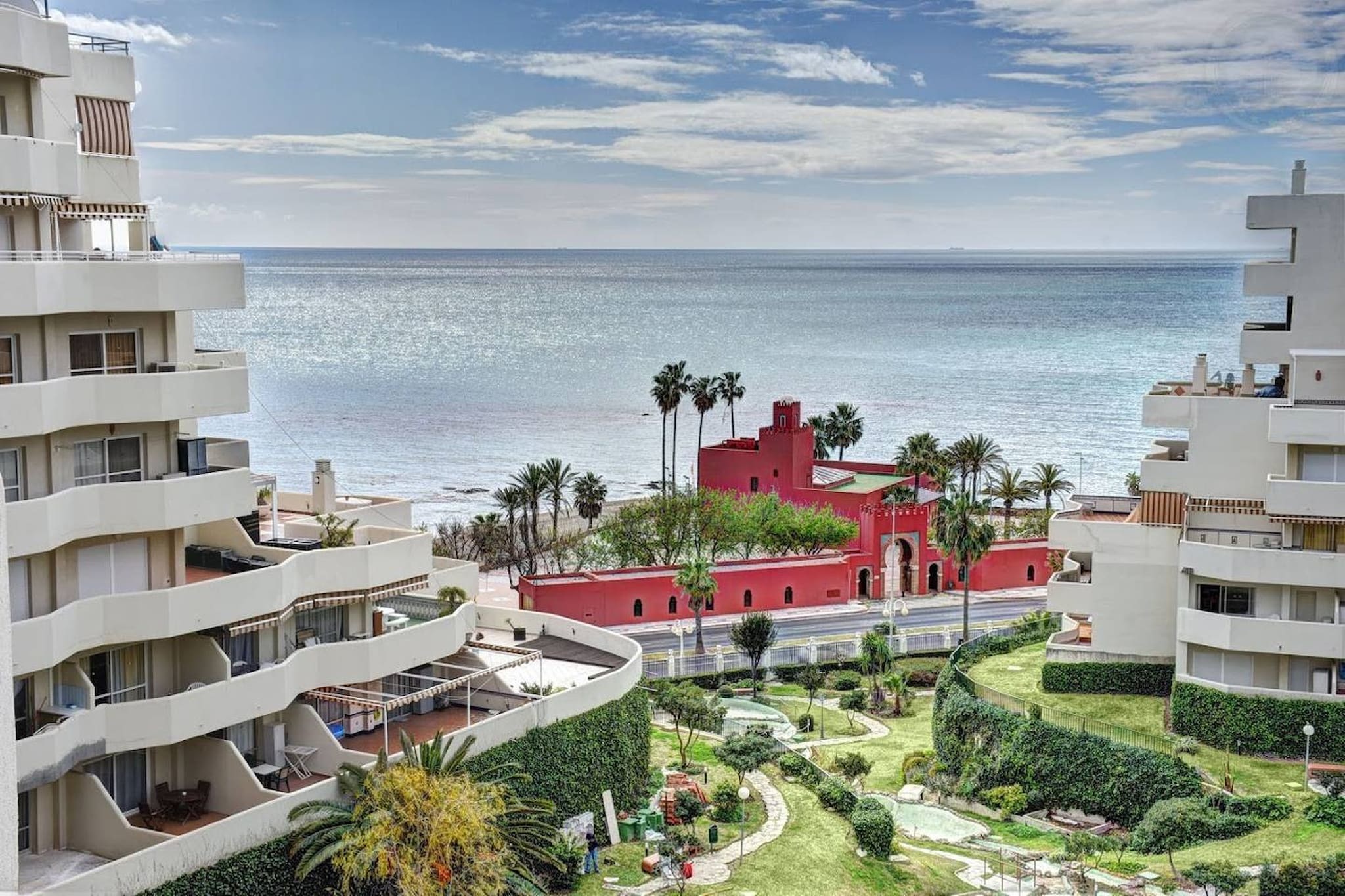  in Benalmádena - Apartment with sea views and large terrace