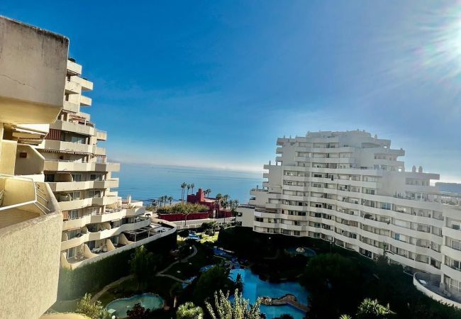 Apartment in Benalmádena - Apartment with sea views and large terrace