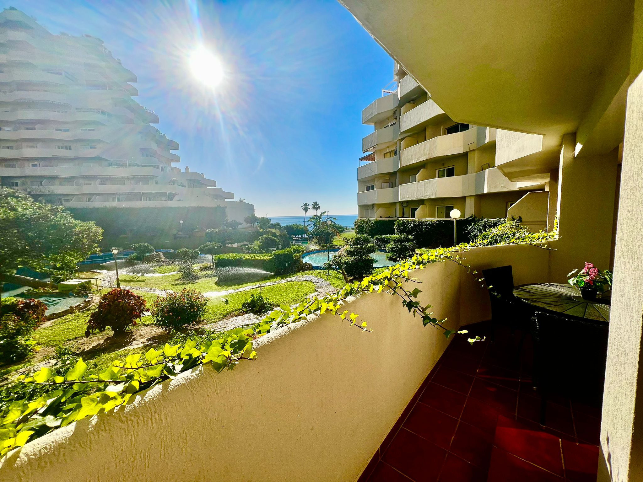 in Benalmádena - Lovely Sea and Garden View Apartment Benalbeach
