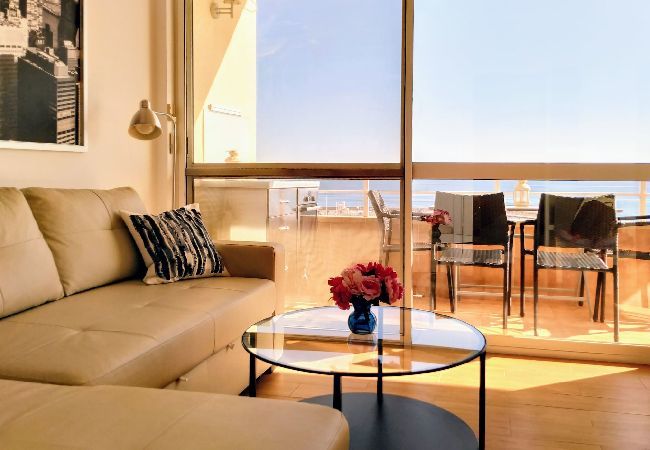 Apartment in Benalmádena - Deluxe penthouse with sea views near Puerto Marina