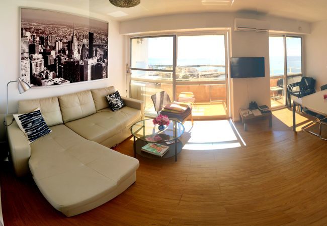 Apartment in Benalmádena - Deluxe penthouse with sea views near Puerto Marina