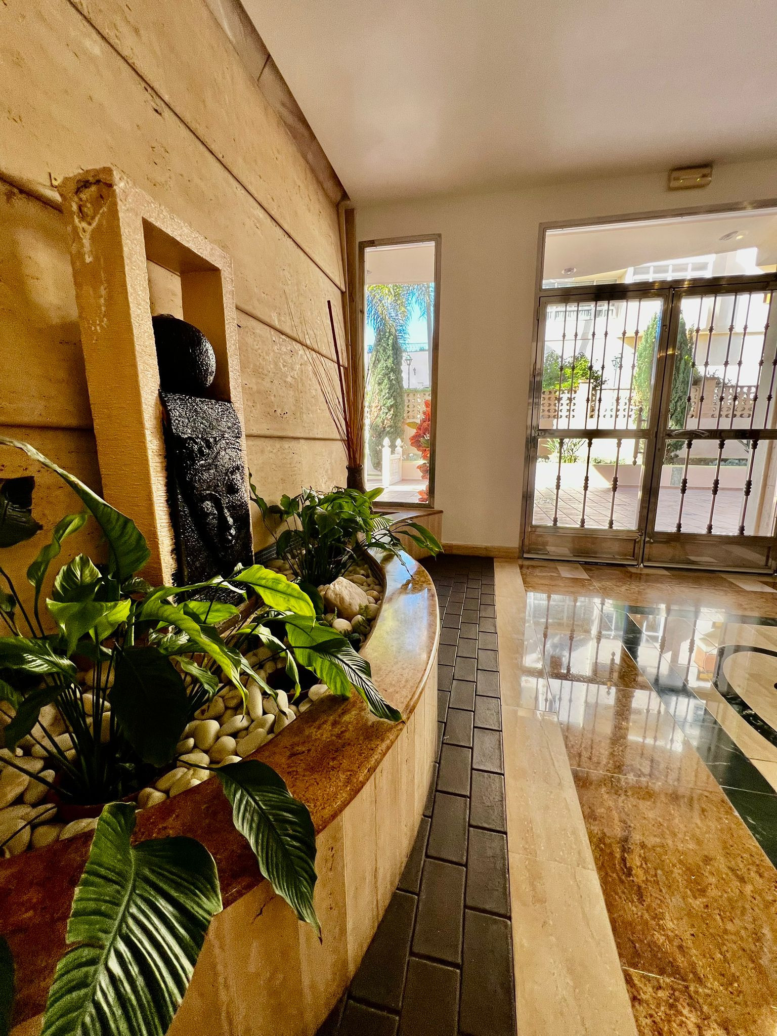  in Benalmádena - 2 Bedroom Apartment in Puerto Marina