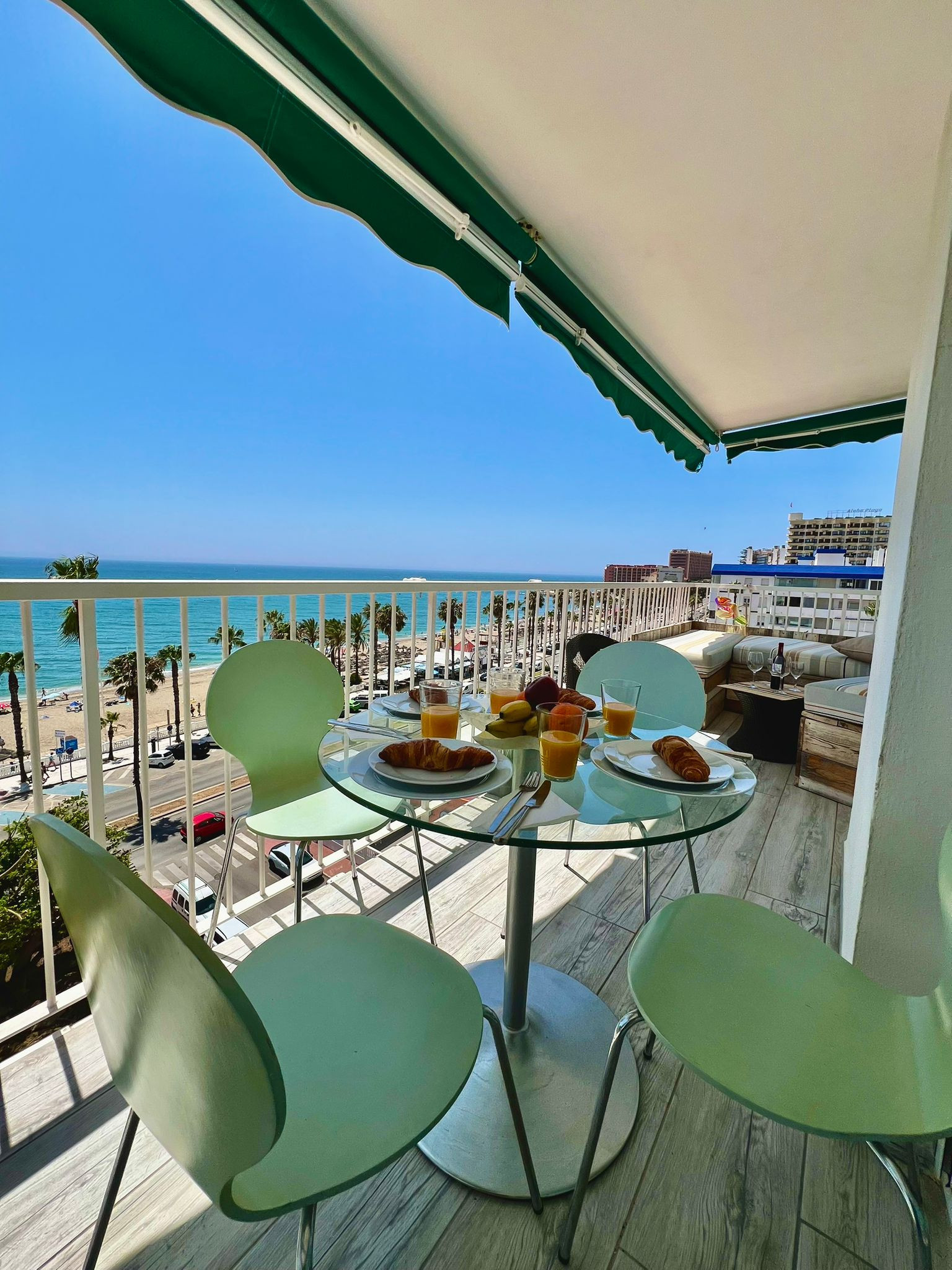  in Benalmádena - Apartment With Magnificent Frontal Sea View
