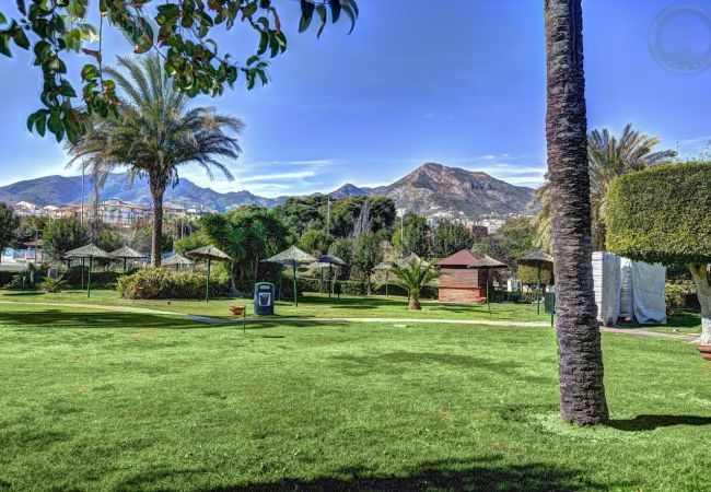 Apartment in Benalmádena - Pool View Apartment in Benalbeach