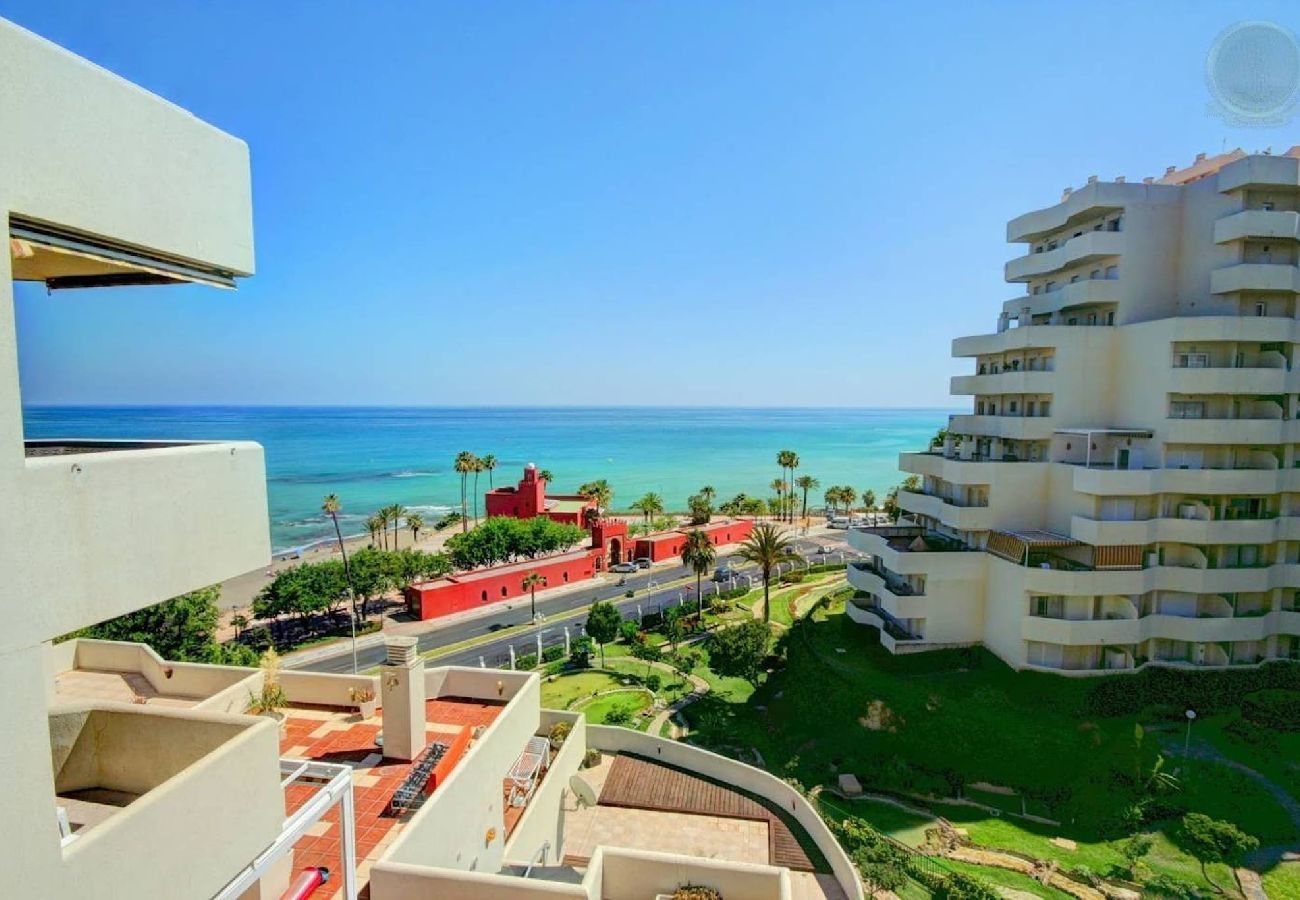 Apartment in Benalmádena - Large Apartment Side Sea View Benalbeach