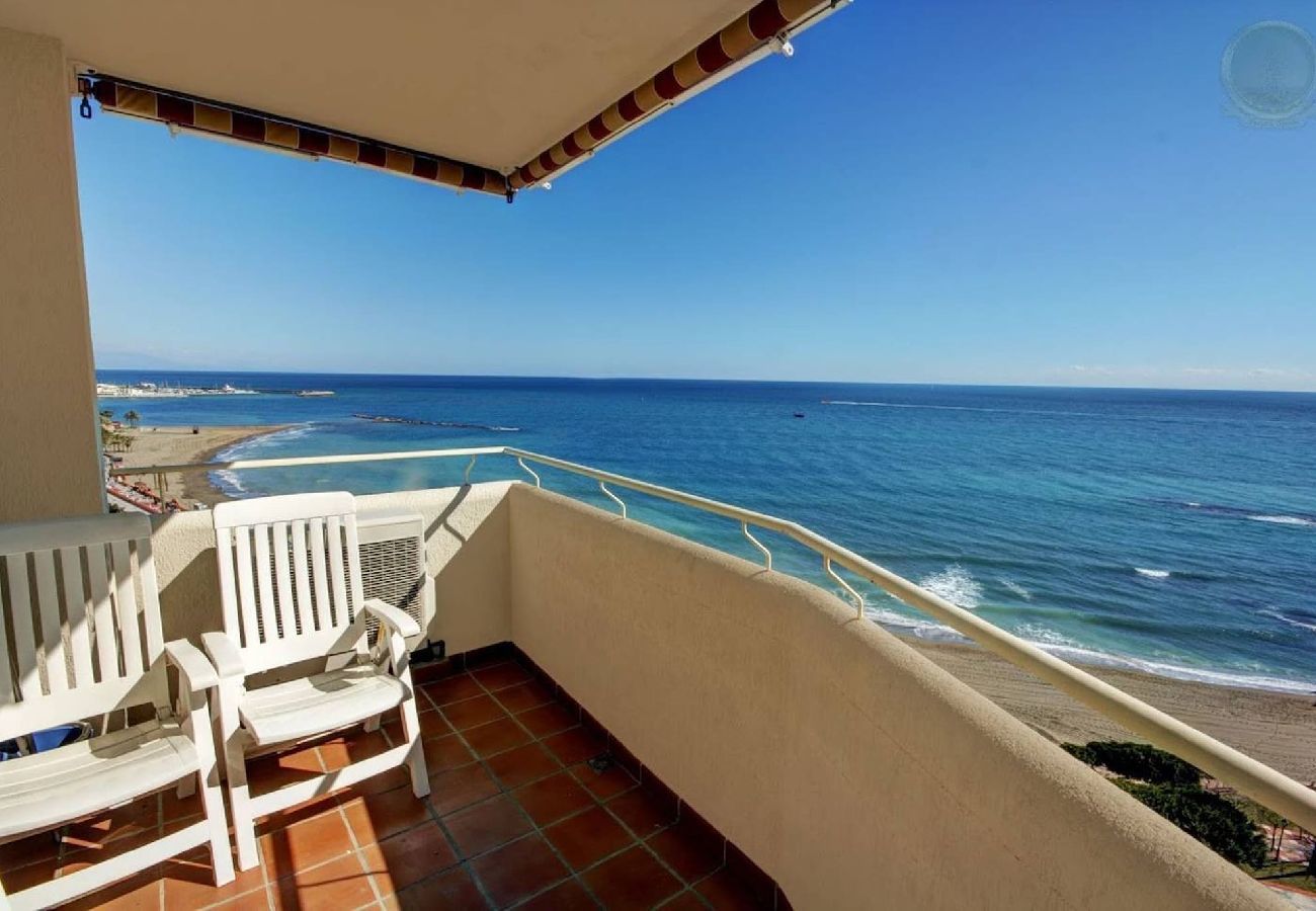 Apartment in Benalmádena - Benalbeach Apartment with Magnificent Sea View