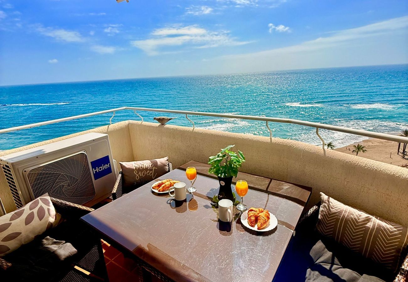 Apartment in Benalmádena - Benalbeach Apartment with Magnificent Sea View