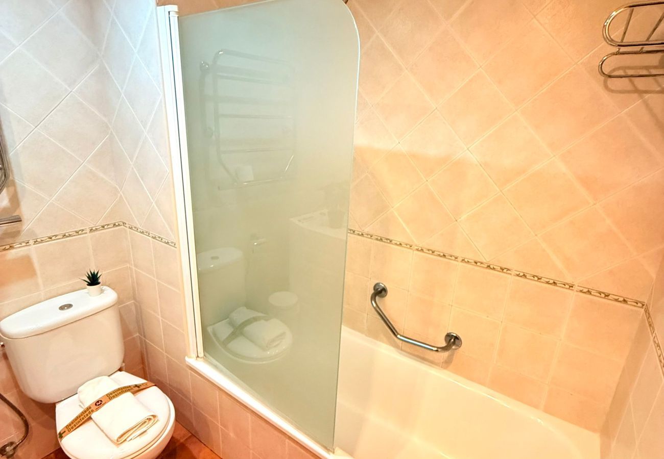 Apartment in Benalmádena - Benalbeach Apartment with Magnificent Sea View