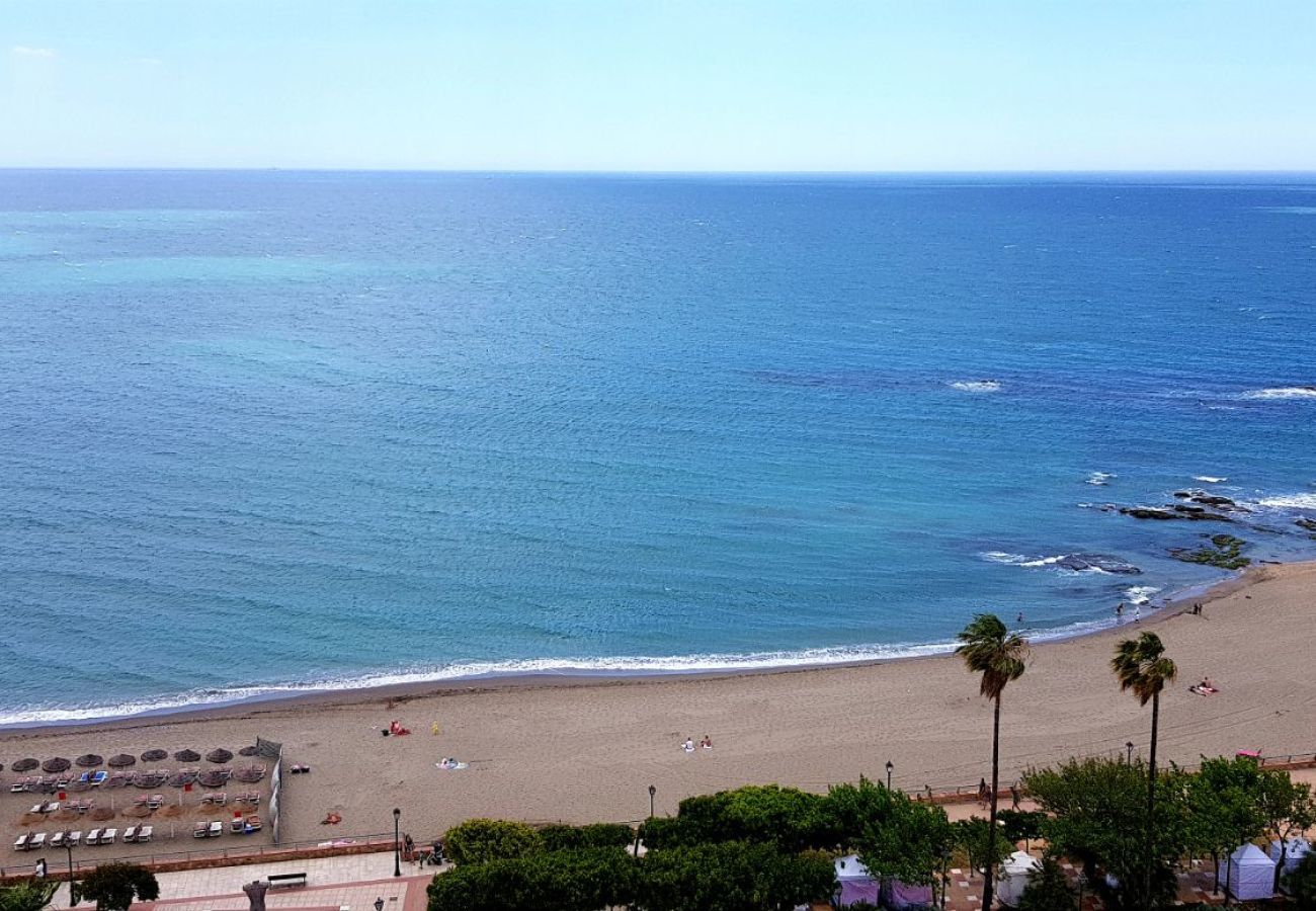 Apartment in Benalmádena - Benalbeach Beach Front Apartment