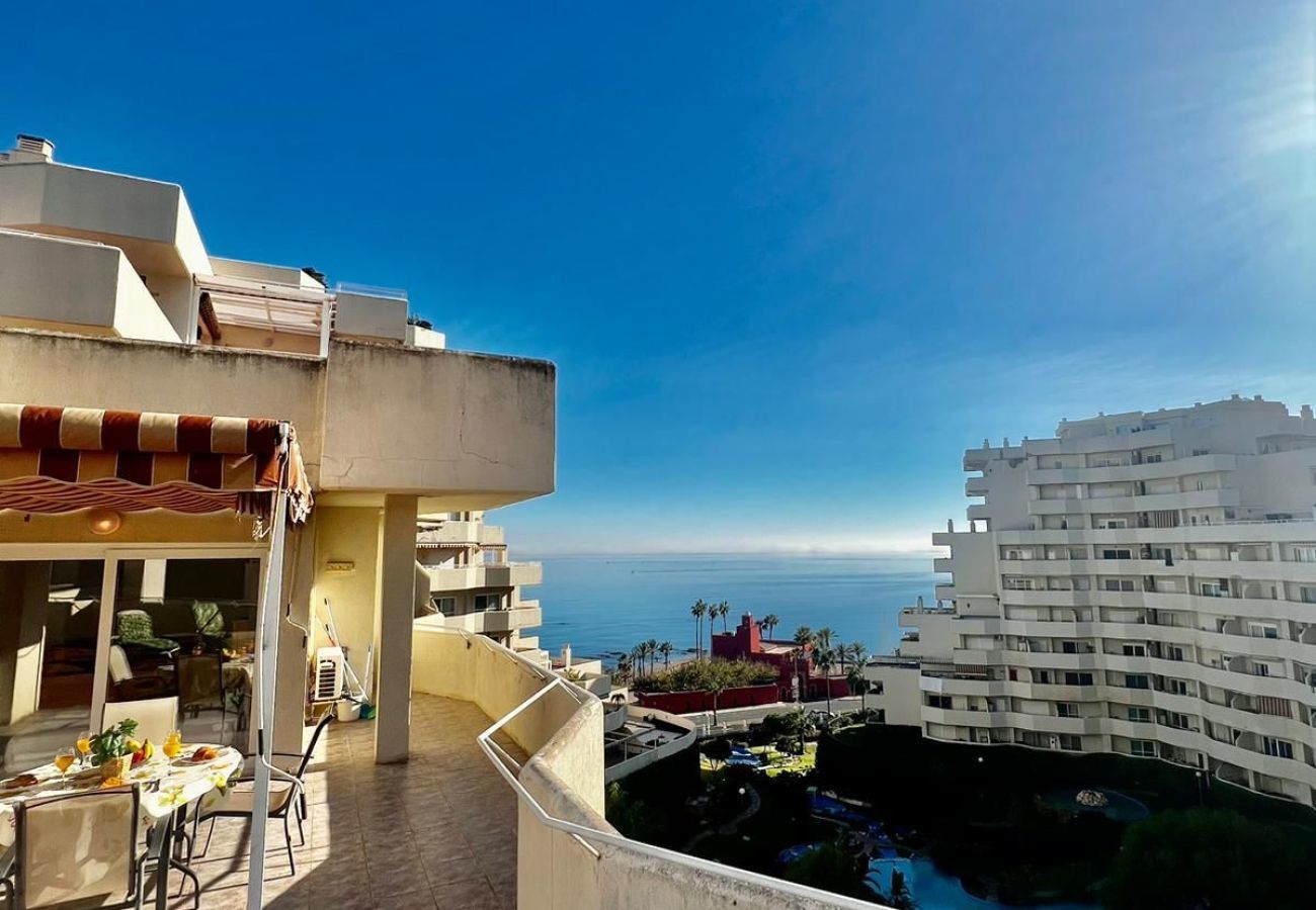 Apartment in Benalmádena - Apartment with sea views and large terrace