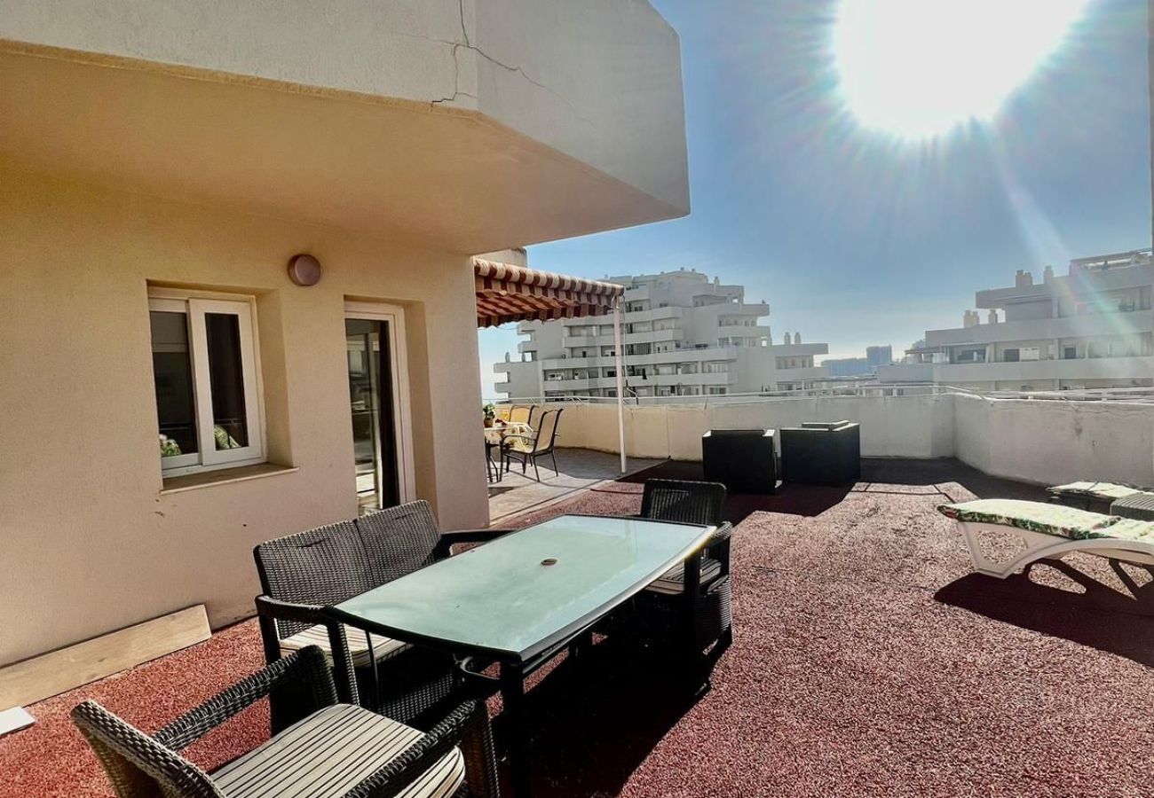 Apartment in Benalmádena - Apartment with sea views and large terrace