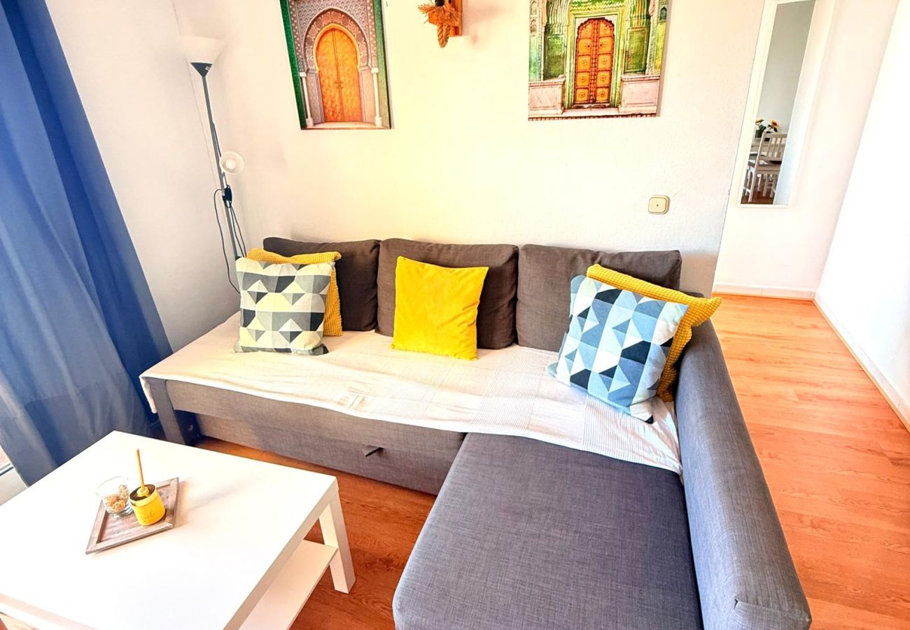 Apartment in Benalmádena - Apartment Front Sea View & Terrace BenalBeach