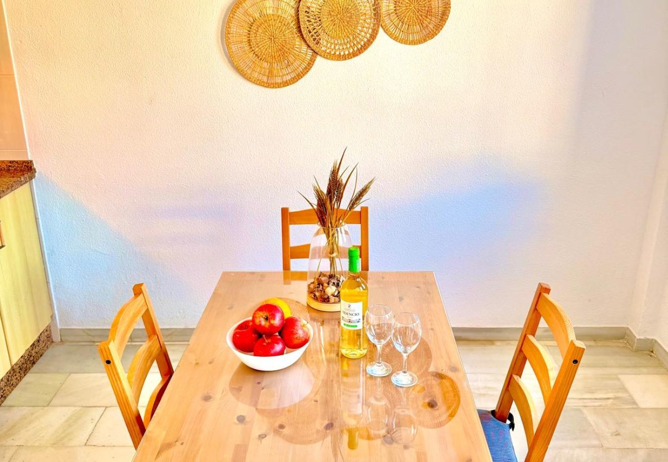 Apartment in Benalmádena - 1 Bedroom Apartment with Large Terrace and BBQ