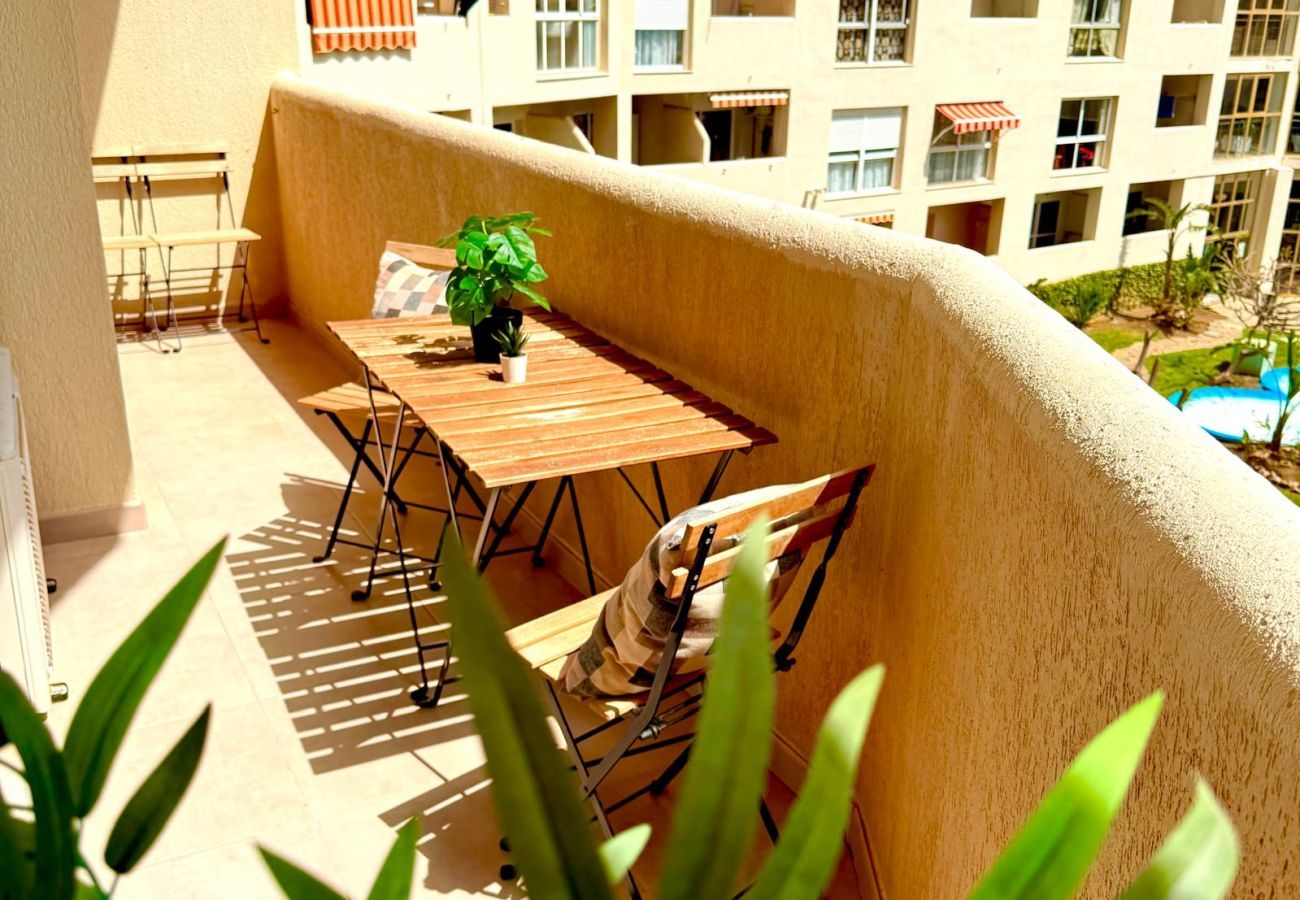 Apartment in Benalmádena - Benalbeach Apartment with Sea & Garden View 