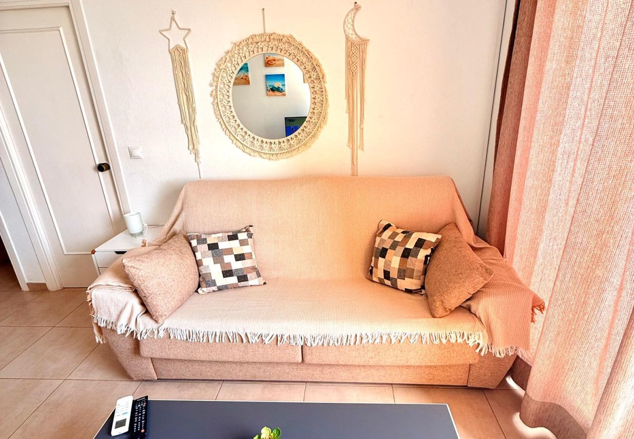 Apartment in Benalmádena - Benalbeach Apartment with Sea & Garden View 