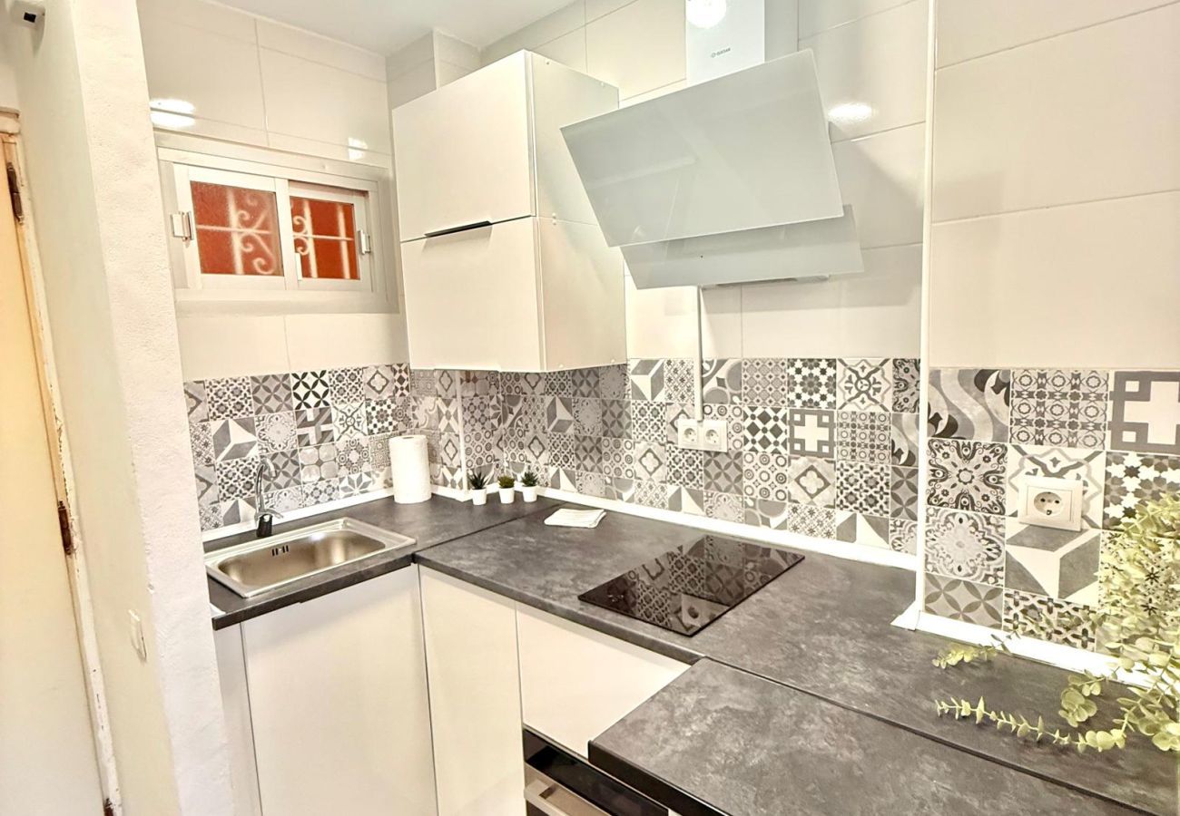 Studio in Benalmádena - Golden Sunset Sea View Premium Apartment