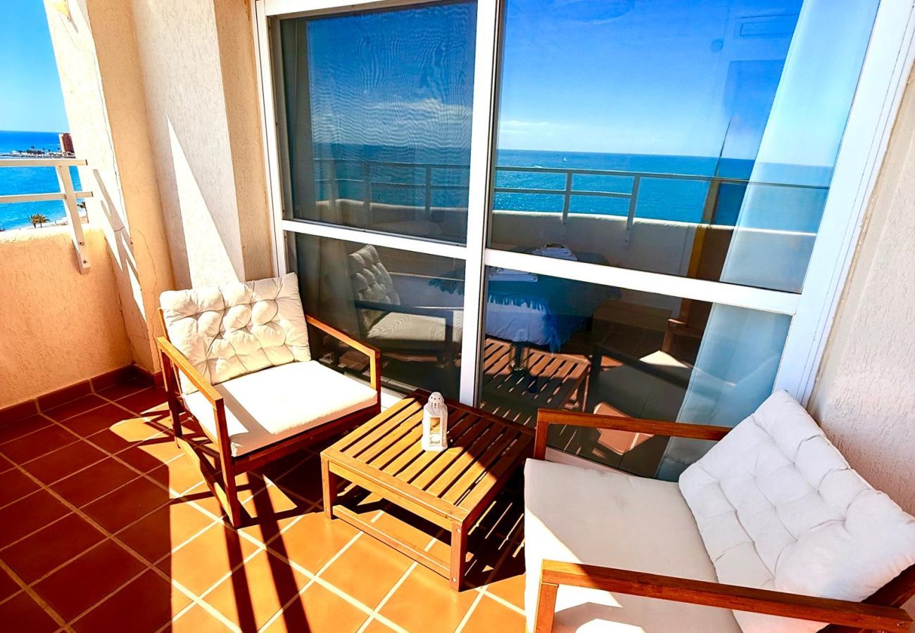 Apartment in Benalmádena - Deluxe Large Apartment with Sea Views Benalbeach