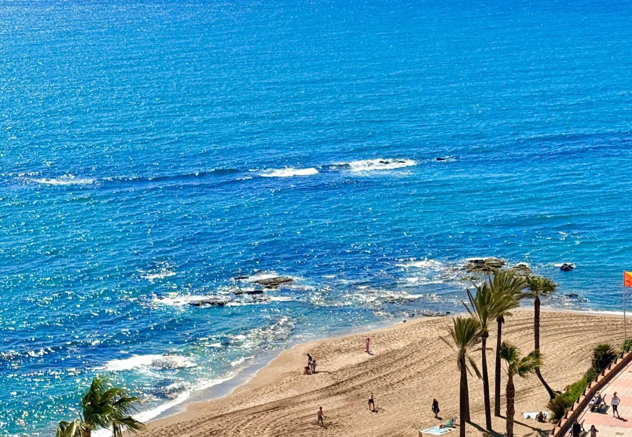 Apartment in Benalmádena - Deluxe Large Apartment with Sea Views Benalbeach