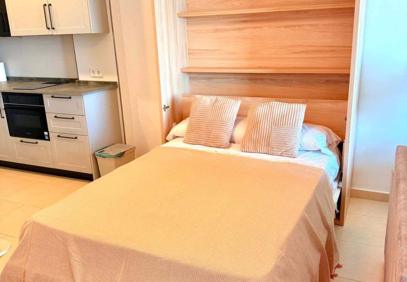 Apartment in Benalmádena - Deluxe Large Apartment with Sea Views Benalbeach