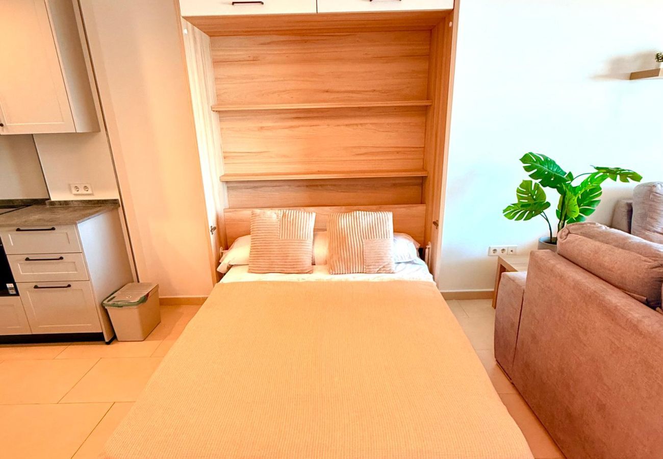 Apartment in Benalmádena - Deluxe Large Apartment with Sea Views Benalbeach