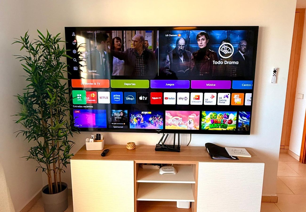 Apartment in Benalmádena - Deluxe Large Apartment with Sea Views Benalbeach