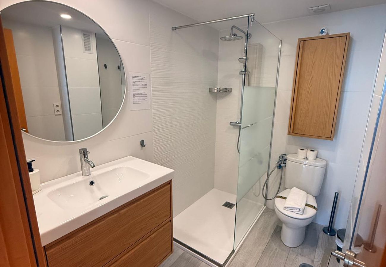 Apartment in Benalmádena - Deluxe Large Apartment with Sea Views Benalbeach