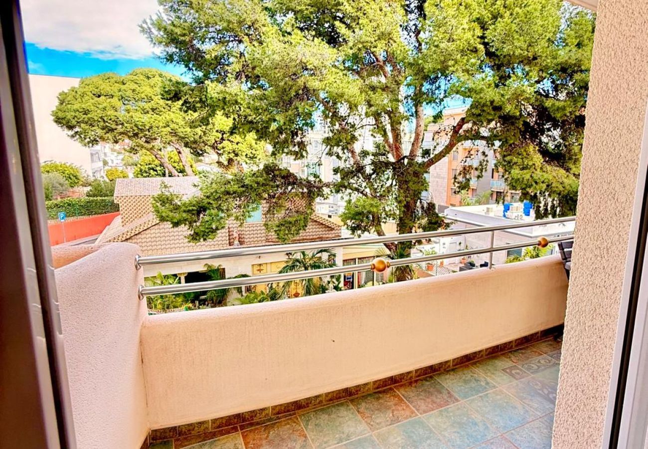 Apartment in Benalmádena - 2 Bedroom Apartment in Puerto Marina