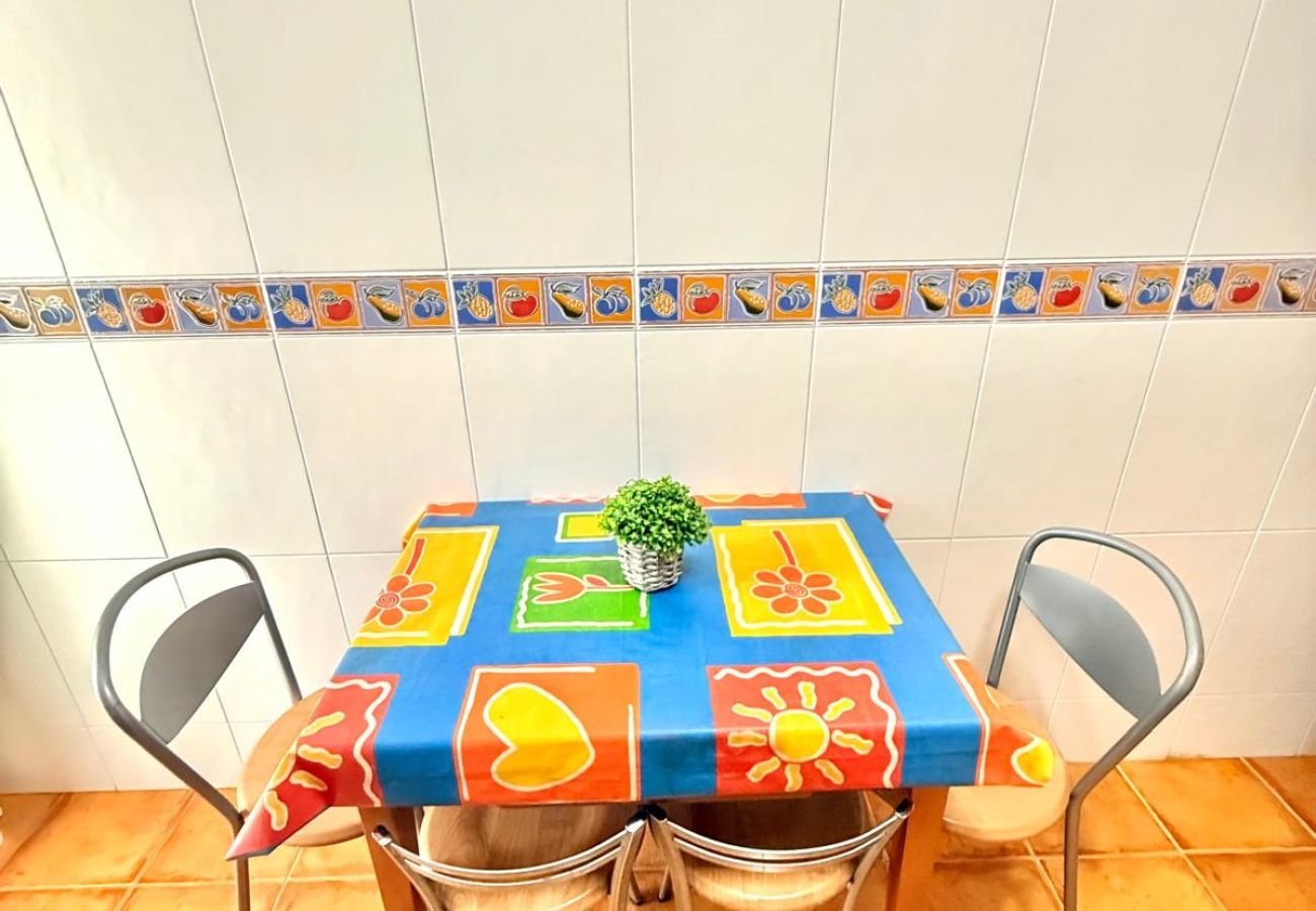 Apartment in Benalmádena - 2 Bedroom Apartment in Puerto Marina