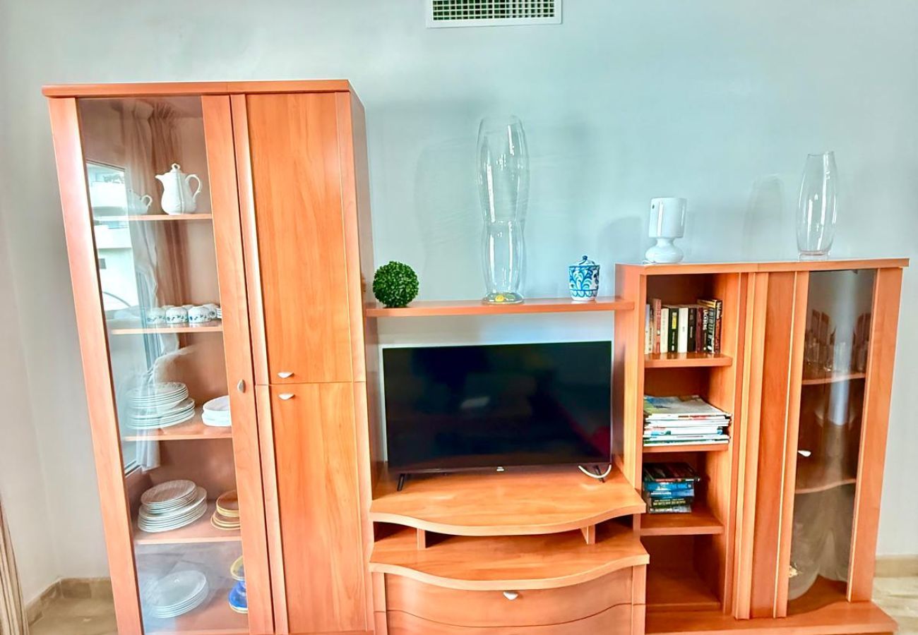 Apartment in Benalmádena - 2 Bedroom Apartment in Puerto Marina