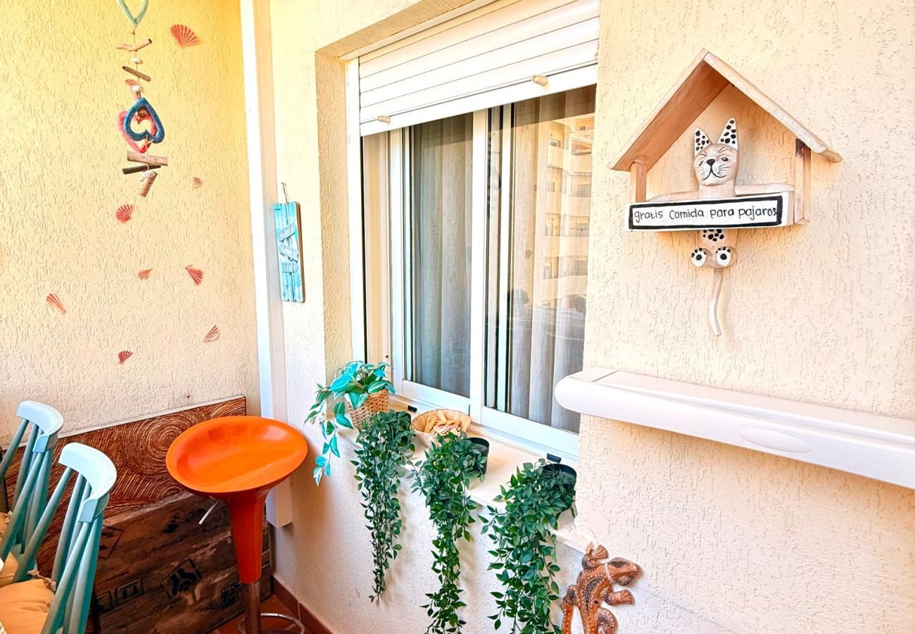 Apartment in Benalmádena - Charming Apartment in Benalbeach
