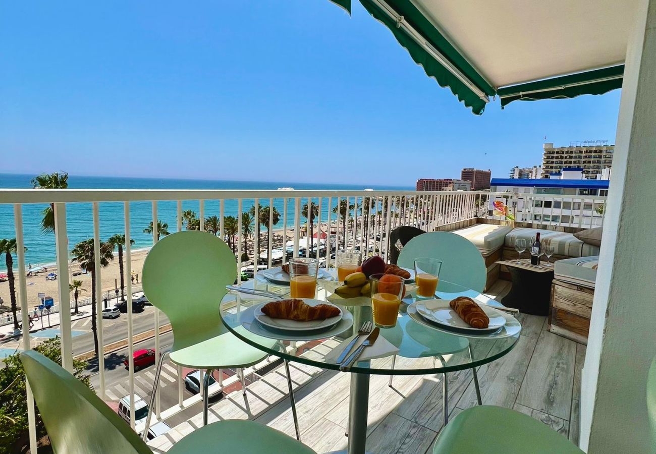 Apartment in Benalmádena - Apartment With Magnificent Frontal Sea View
