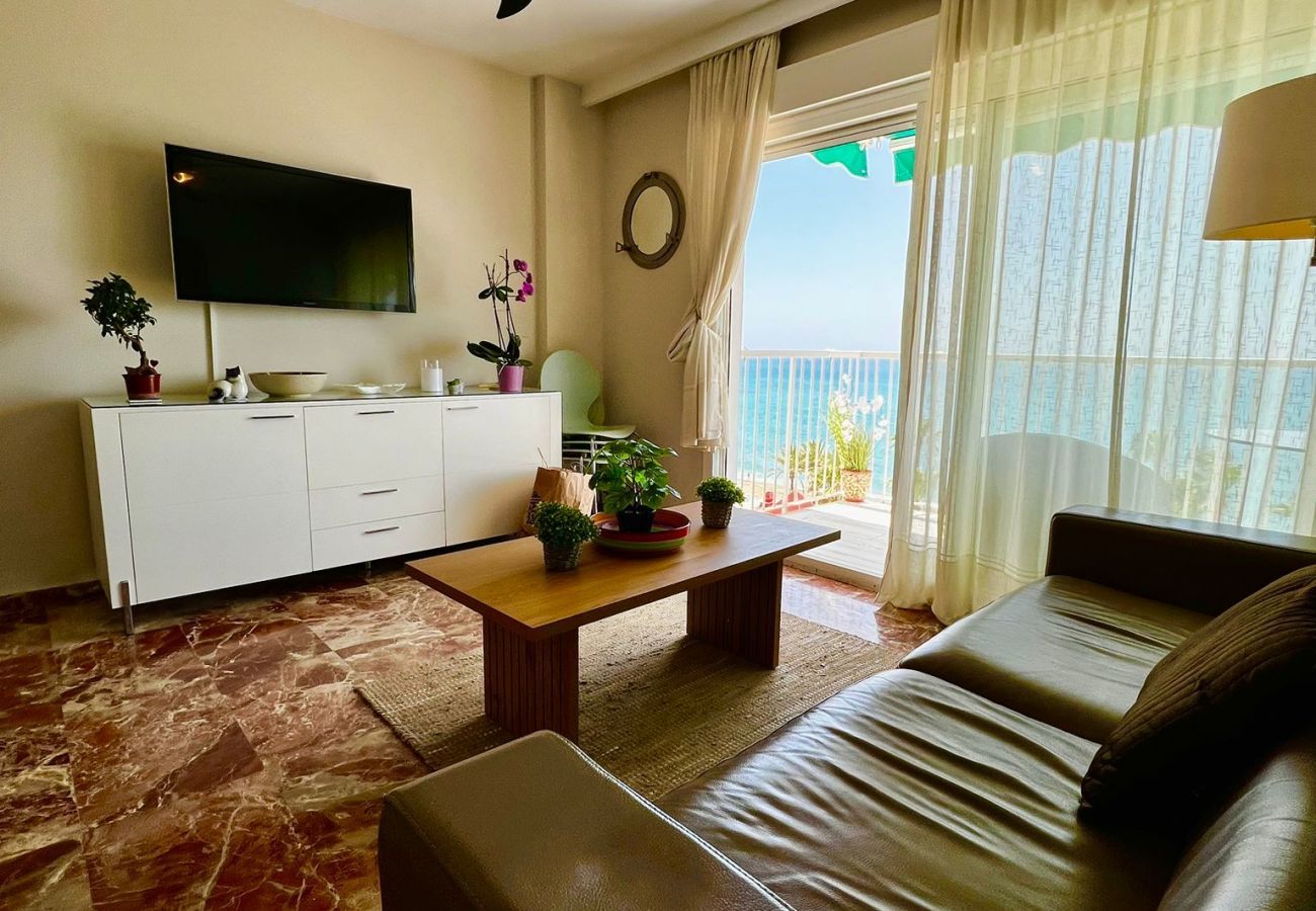 Apartment in Benalmádena - Apartment With Magnificent Frontal Sea View