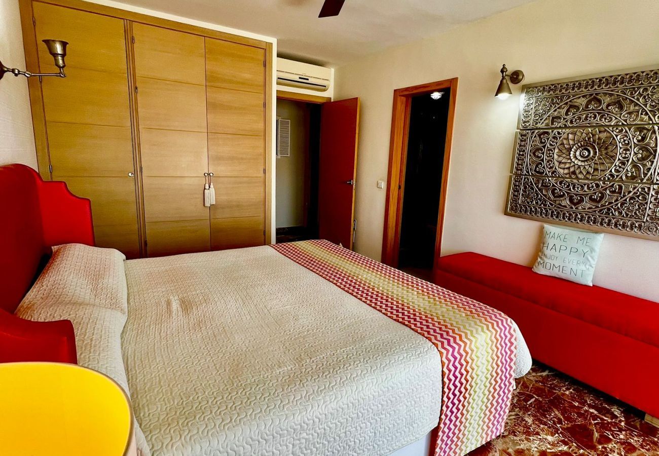 Apartment in Benalmádena - Apartment With Magnificent Frontal Sea View