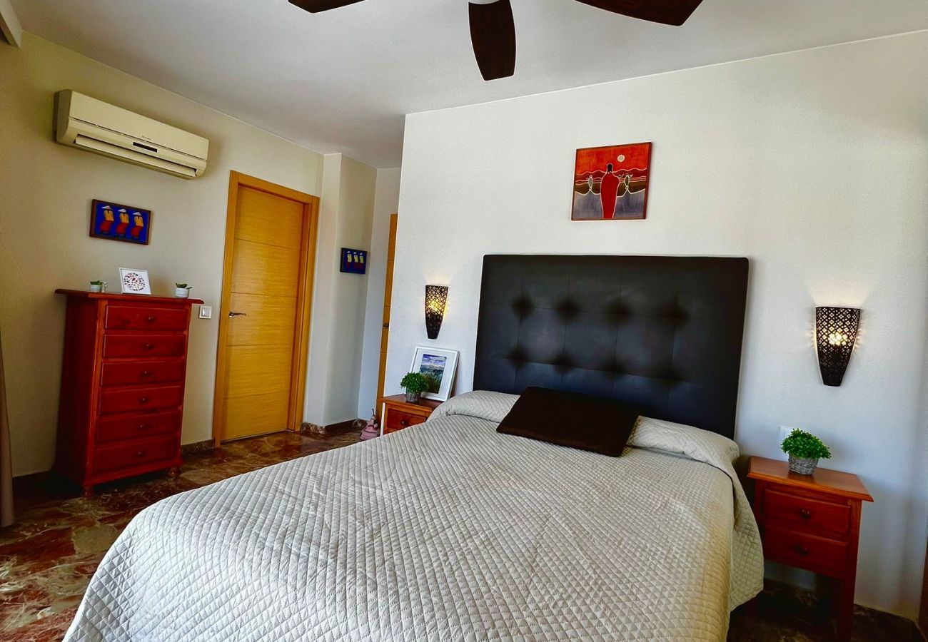 Apartment in Benalmádena - Apartment With Magnificent Frontal Sea View