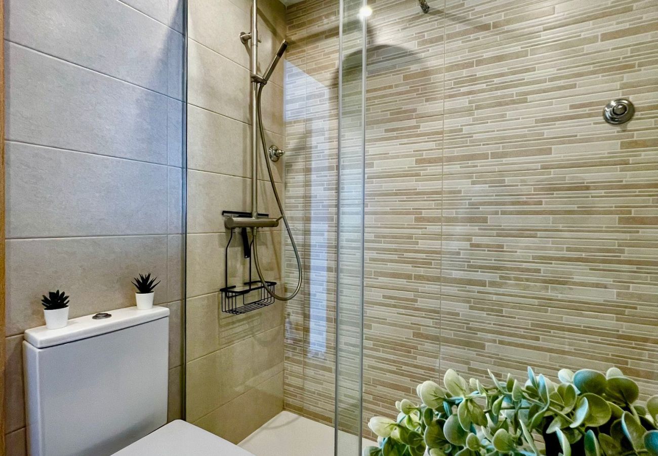 Apartment in Benalmádena - Apartment With Magnificent Frontal Sea View
