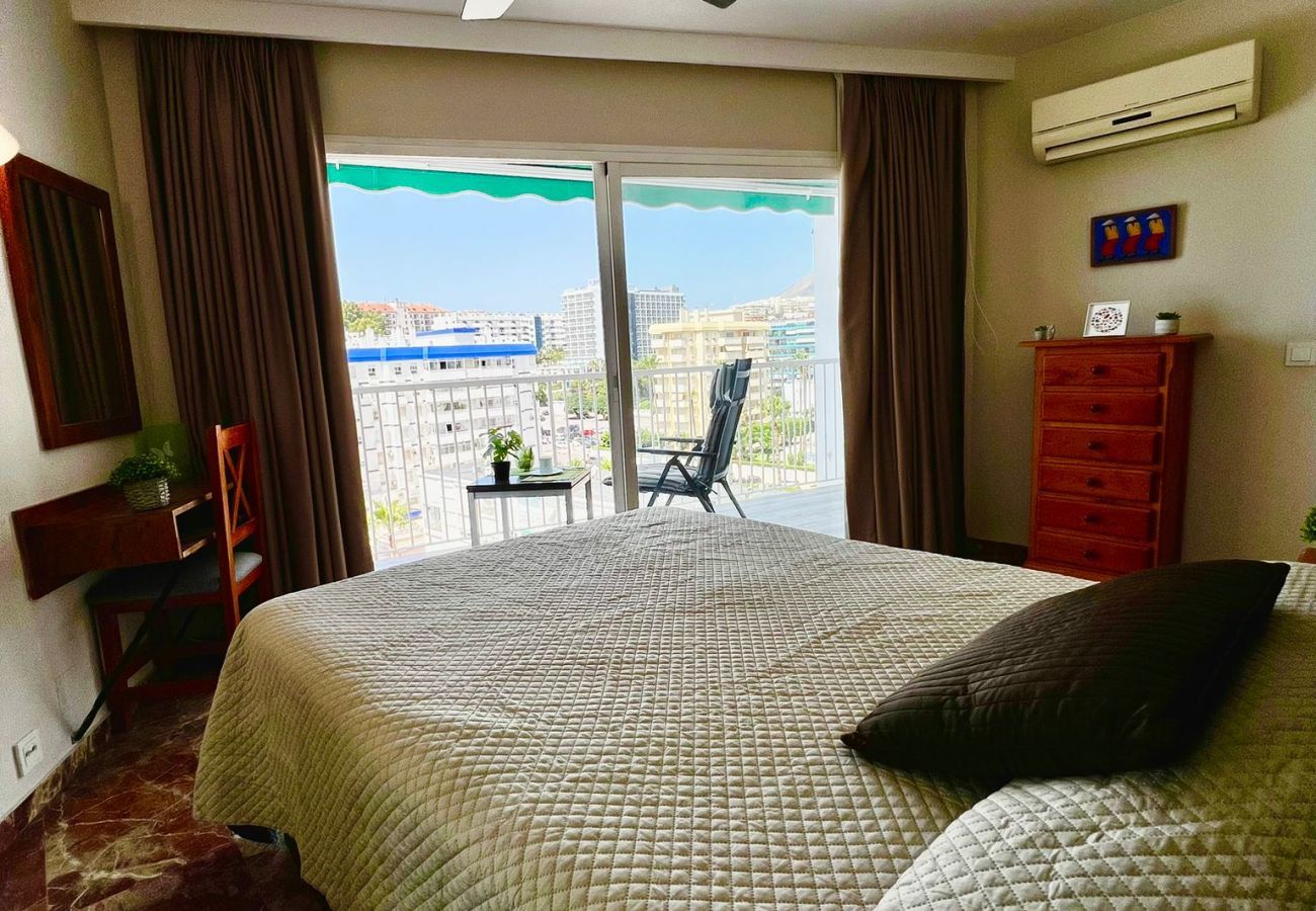 Apartment in Benalmádena - Apartment With Magnificent Frontal Sea View