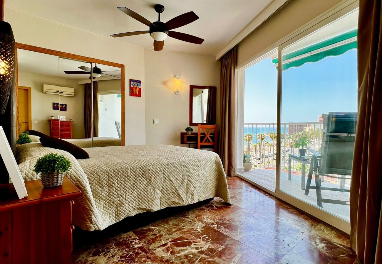 Apartment in Benalmádena - Apartment With Magnificent Frontal Sea View