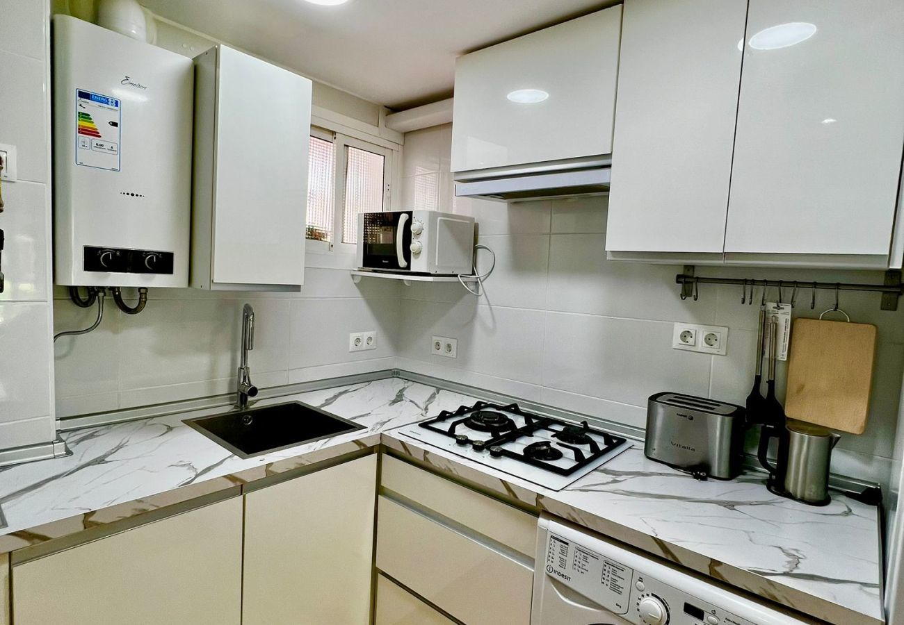 Apartment in Benalmádena - Garden View 1 bedroom Beach Retreat