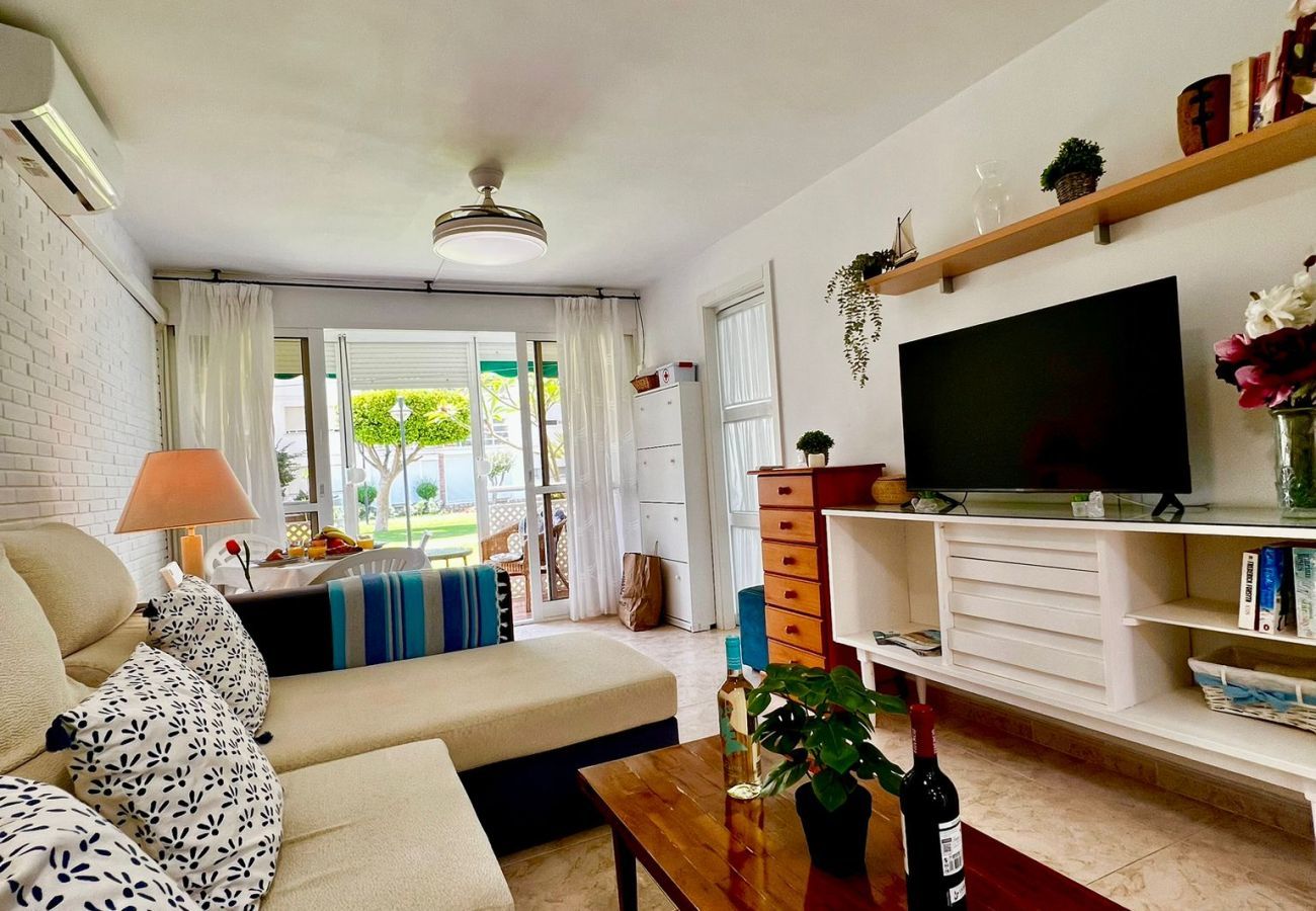 Apartment in Benalmádena - Garden View 1 bedroom Beach Retreat