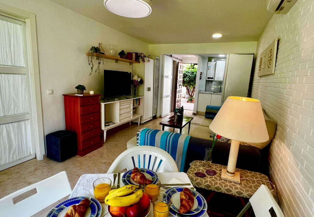 Apartment in Benalmádena - Garden View 1 bedroom Beach Retreat