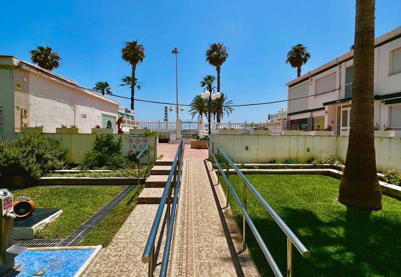 Apartment in Benalmádena - Garden View 1 bedroom Beach Retreat