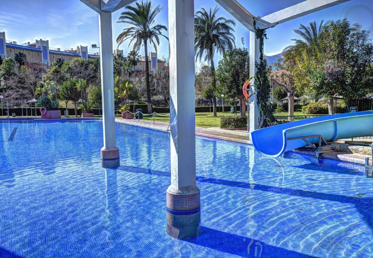 Apartment in Benalmádena - Pool View Apartment in Benalbeach