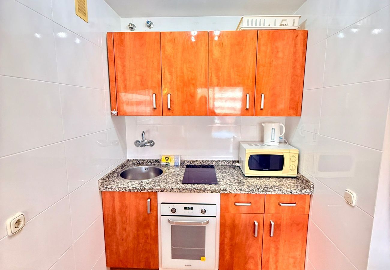 Apartment in Benalmádena - Pool View Apartment in Benalbeach