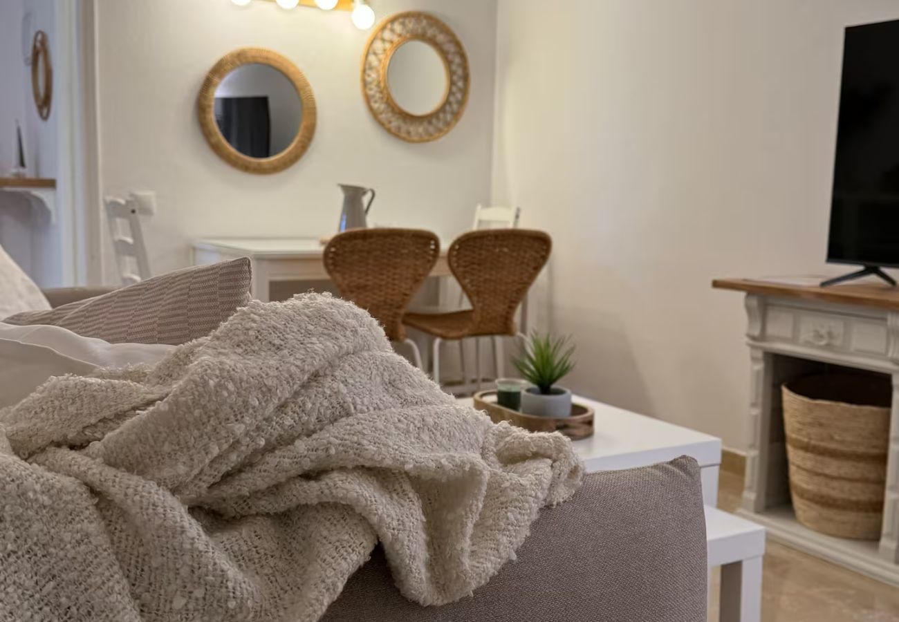 Apartment in Arroyo de la Miel - AHAO