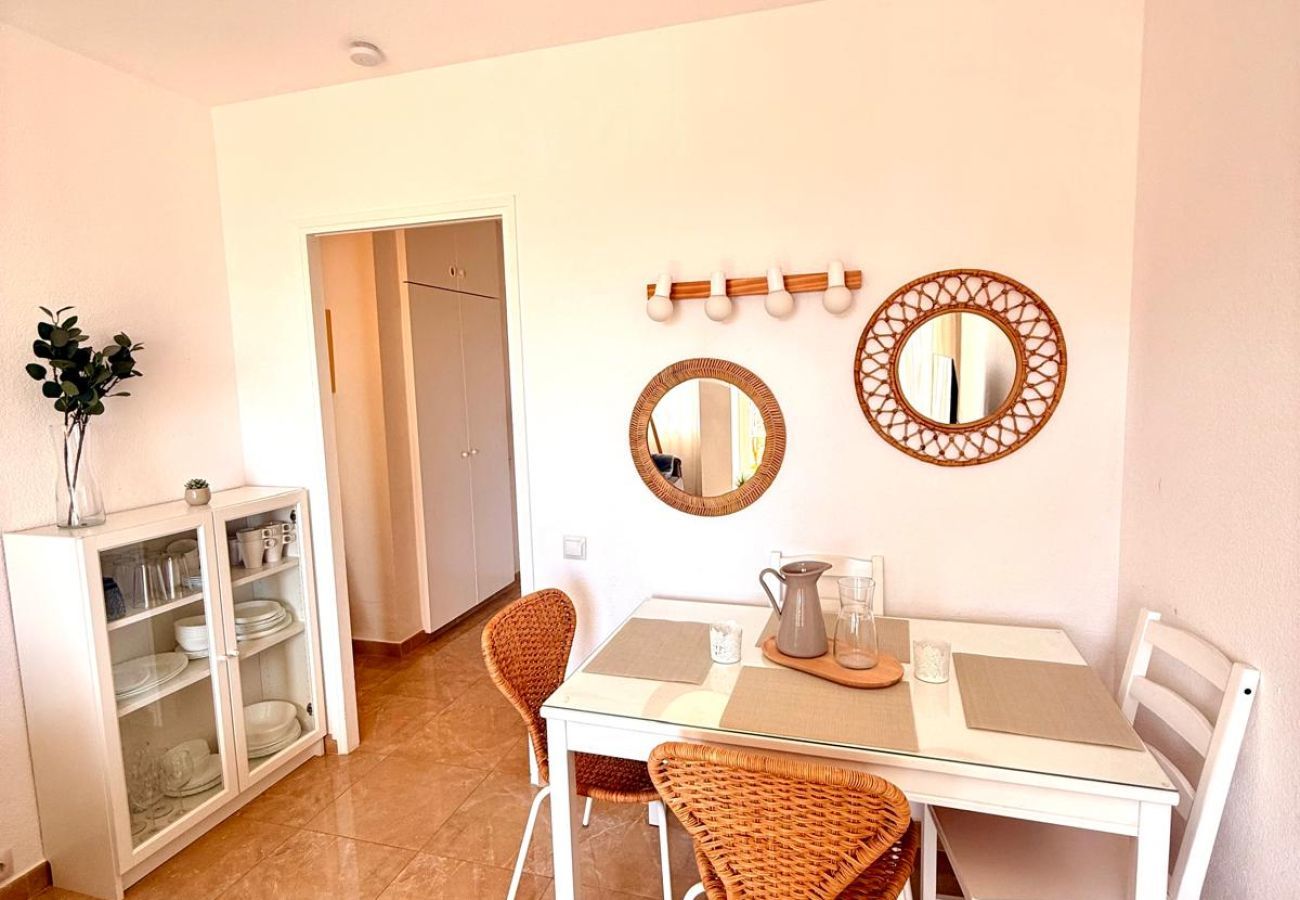 Apartment in Arroyo de la Miel - BONANZA 1 SUNNY BEDROOM APARTMENT, NEW 2026!