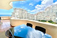 Apartment in Benalmádena - Large Apartment Side Sea View Benalbeach