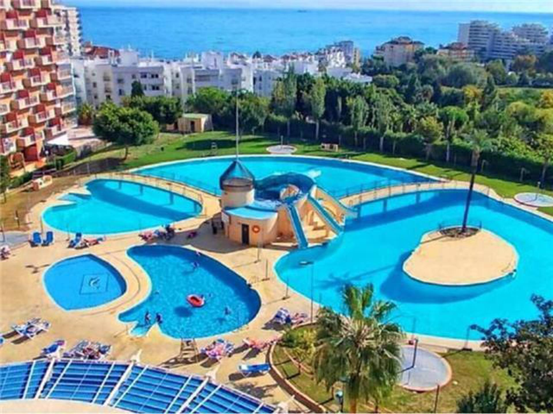  in Benalmádena - Golden Sunset Sea View Premium Apartment